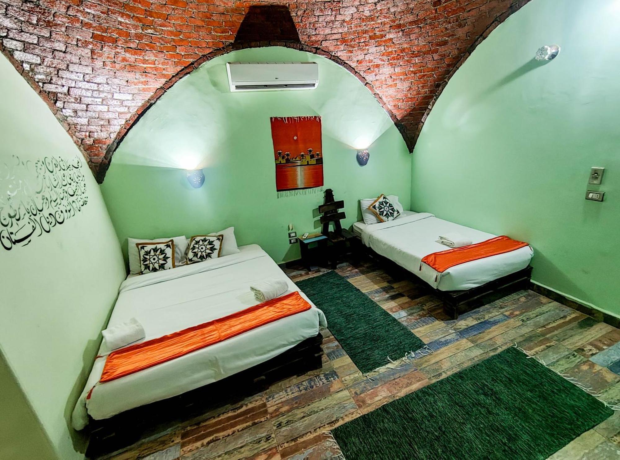 Hadouta Masreya Nubian Guest House Aswan Exterior photo