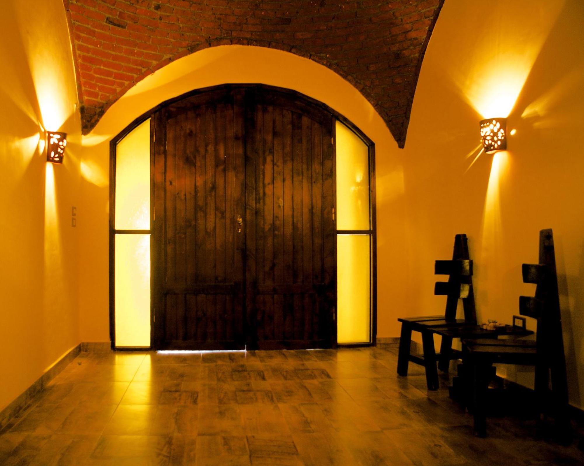 Hadouta Masreya Nubian Guest House Aswan Exterior photo