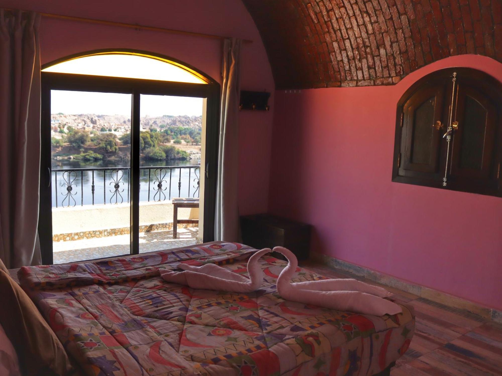 Hadouta Masreya Nubian Guest House Aswan Exterior photo